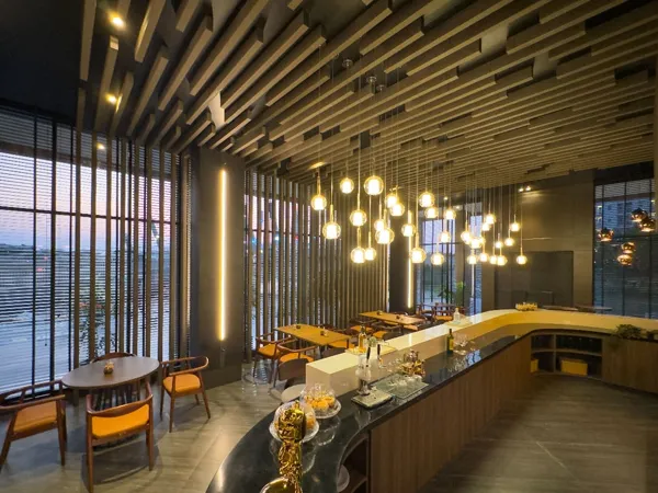 Crystal Boulevard Interior Commercial 1